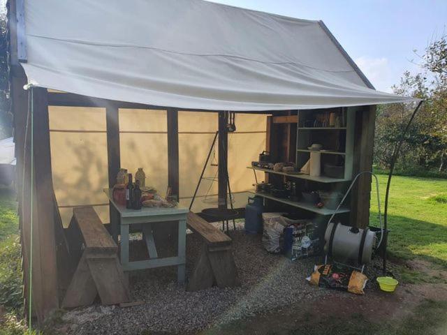 Mill Haven Place Glamping-Yurt 2 Haverfordwest Eksteriør bilde