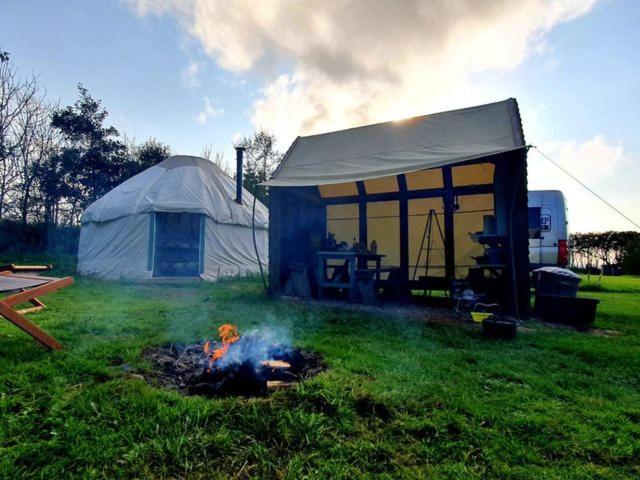 Mill Haven Place Glamping-Yurt 2 Haverfordwest Eksteriør bilde