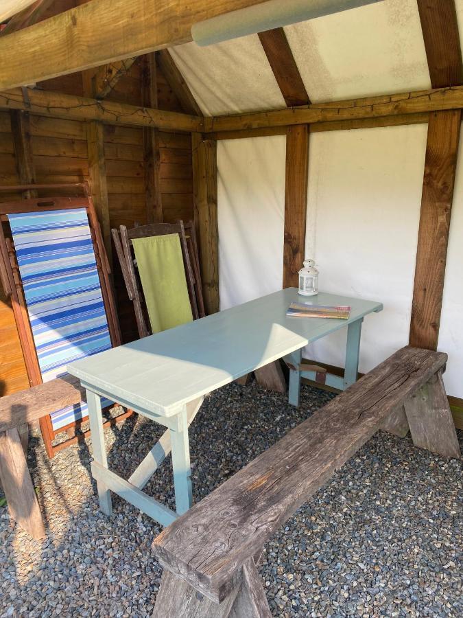 Mill Haven Place Glamping-Yurt 2 Haverfordwest Eksteriør bilde